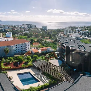apartamento-edificio-seculo-xxi-vista-do-mar.madeira-islandshotels.com/