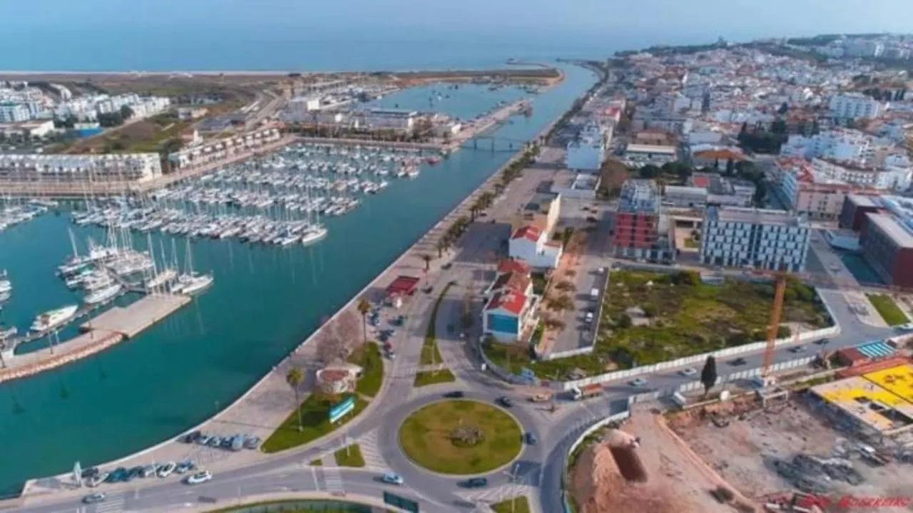 Marina Park Garden In Λάγος 0*,